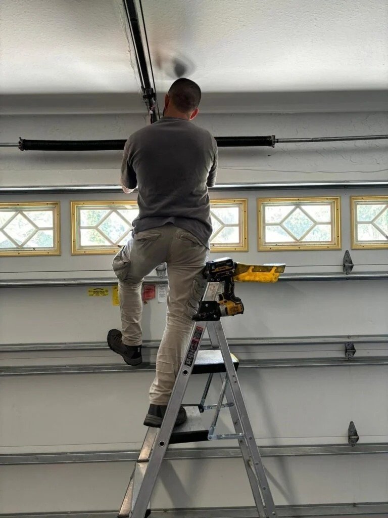 Garage door repair work, gallery photo 3